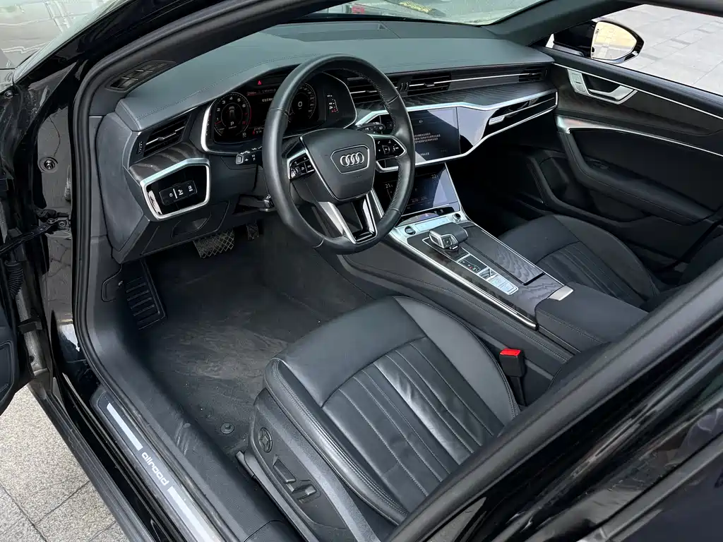 Audi A6 2022 — фото 13