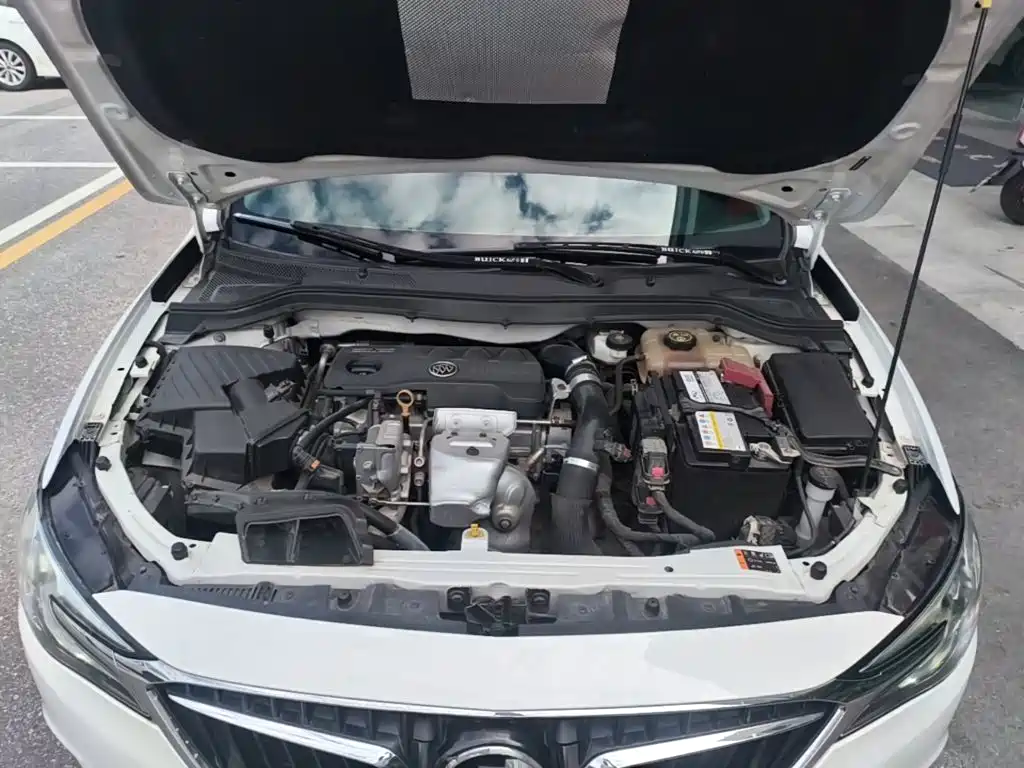 Buick Excelle GT 2019 — фото 20