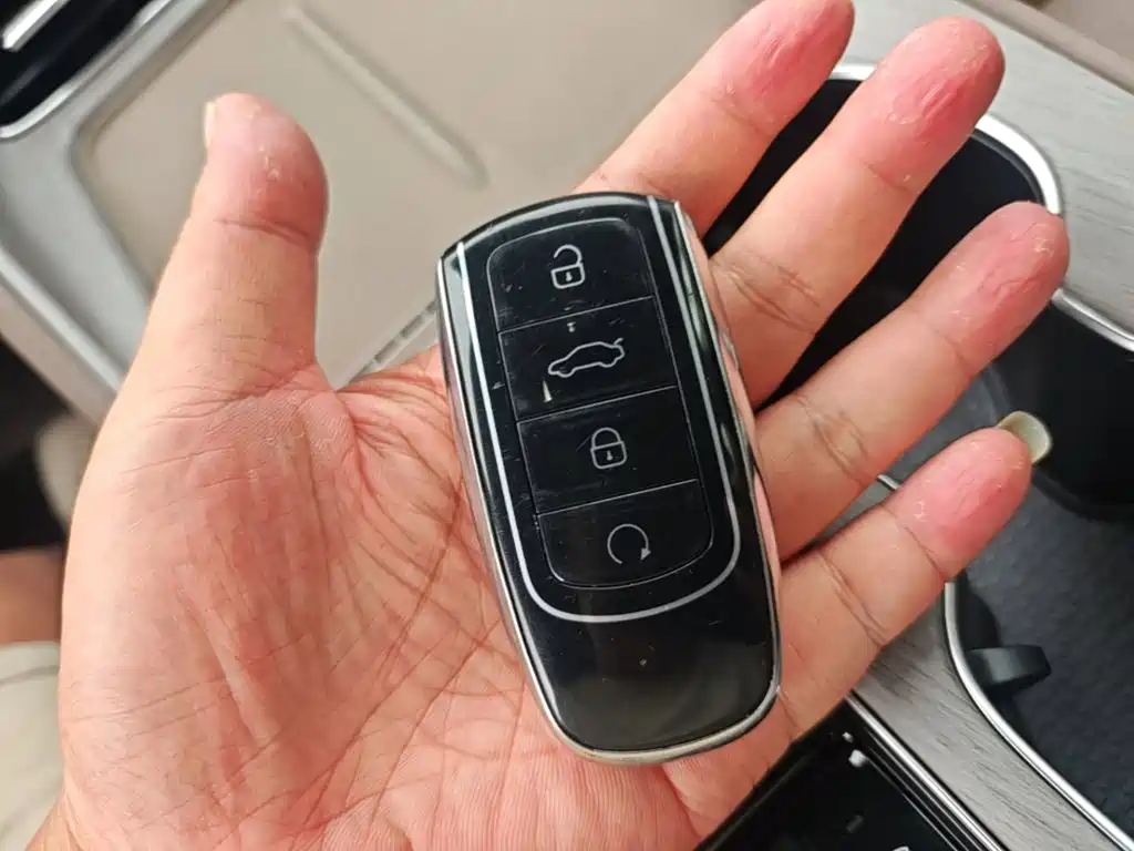 Chery Tiggo 8 PLUS 2024 — фото 9