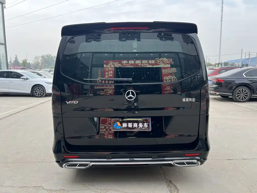 Mercedes-Benz Vito 2023 — фото 14