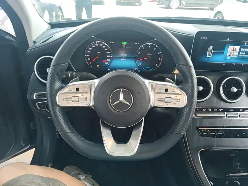 Mercedes-Benz C-Class 2020 — фото 11