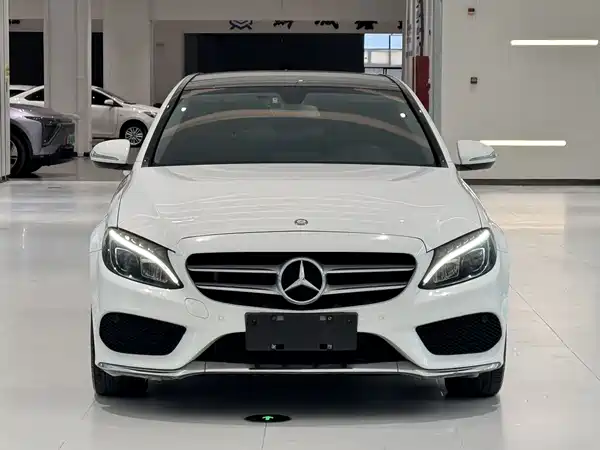 Mercedes-Benz C-Class 2018