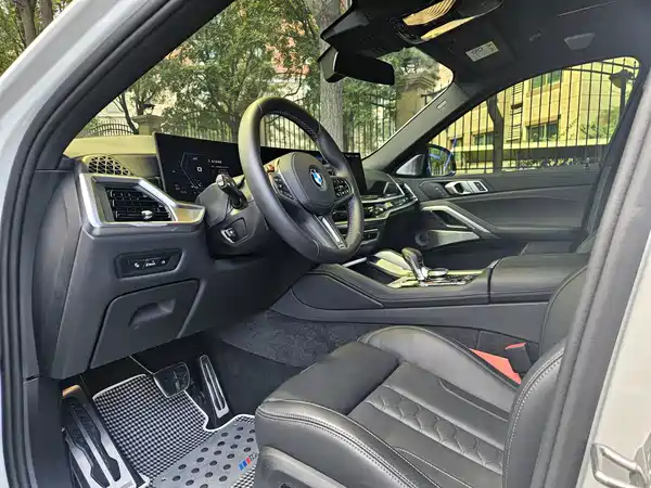 BMW X6 M 2025