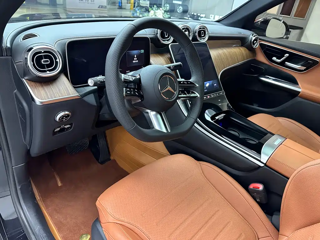 Mercedes-Benz GLC 2023 — фото 12