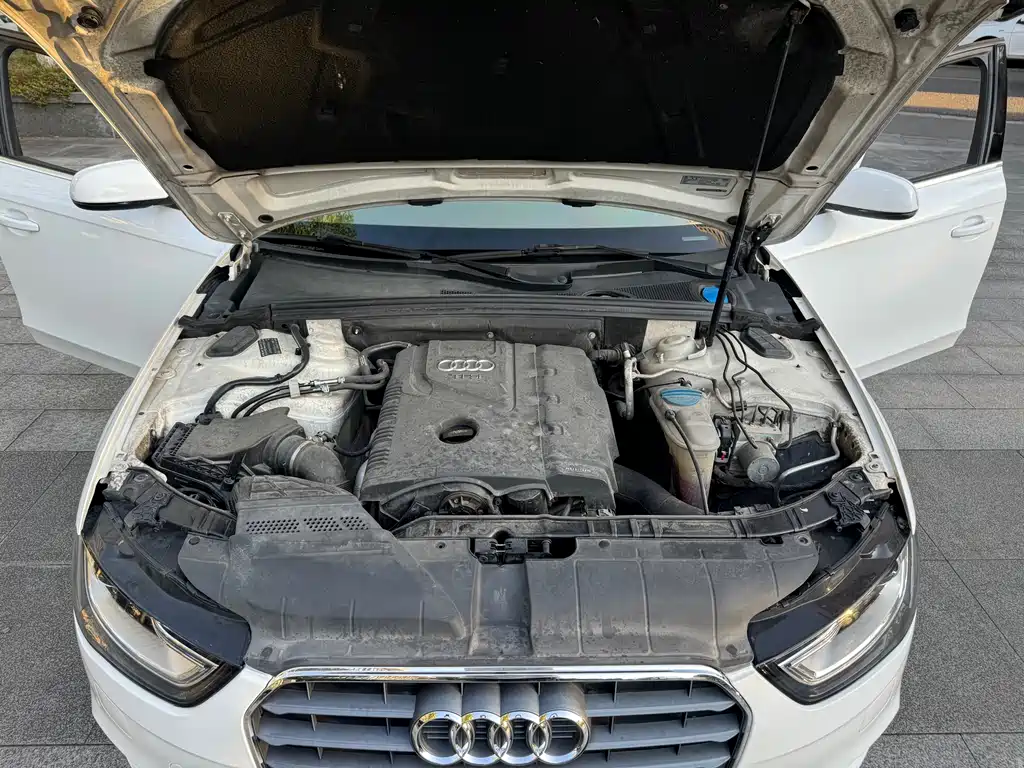 Audi A4L 2014 — фото 16