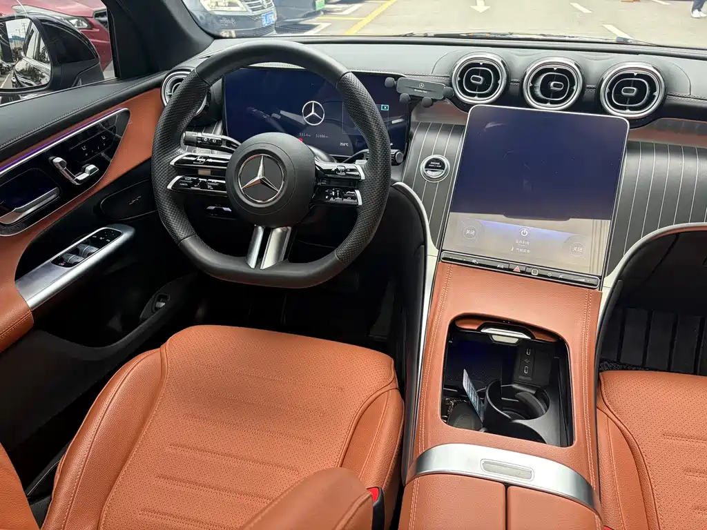 Mercedes-Benz GLC 2023 — фото 19