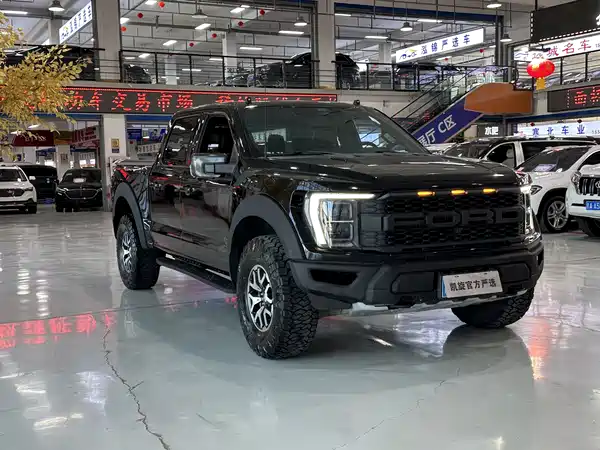 Ford F-150 Raptor 2022