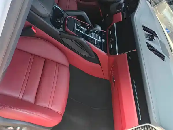 Porsche Cayenne 2019
