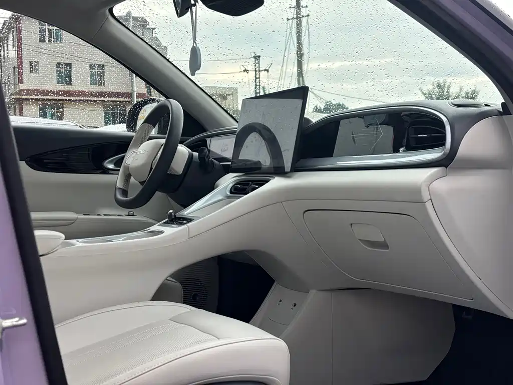 Geely Galaxy Starwish 2025