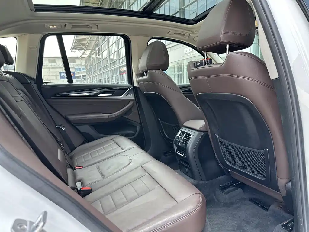 BMW X3 2019 — фото 12