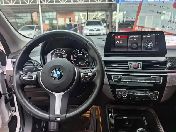 BMW X1 2023