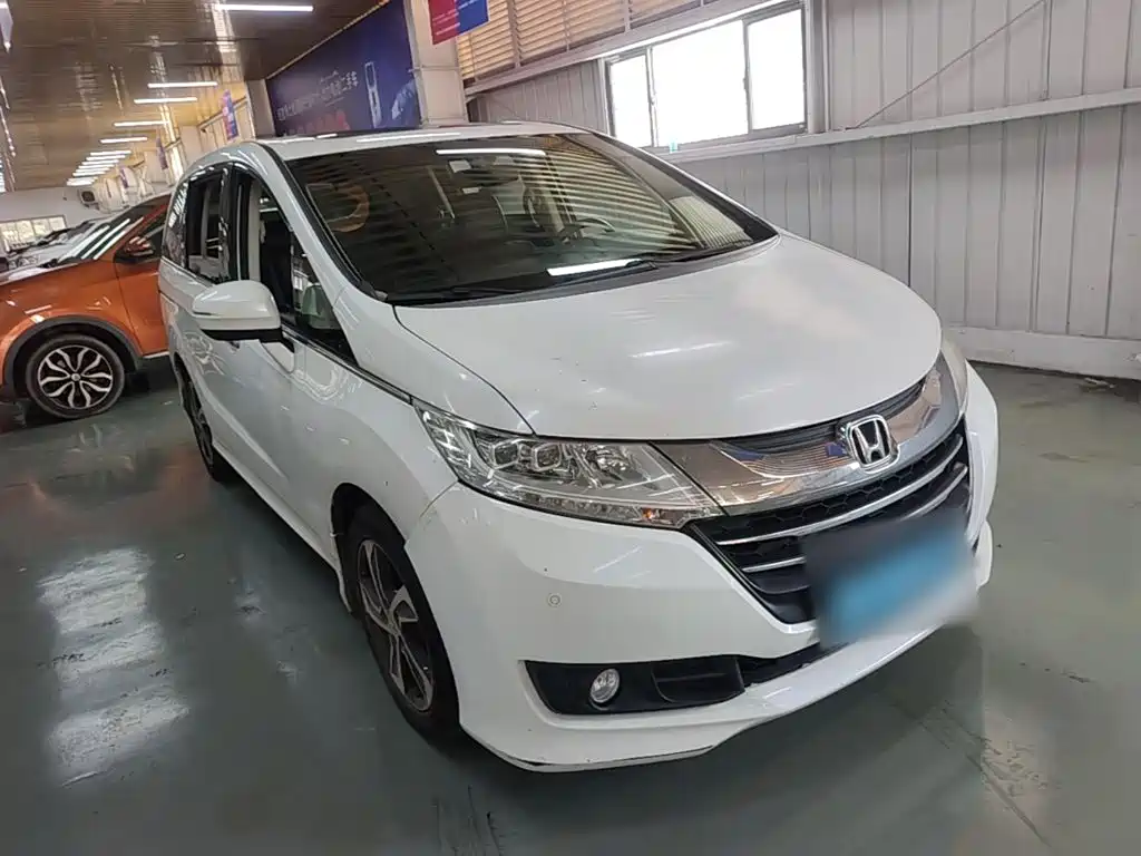 Honda Odyssey 2018 — фото 4