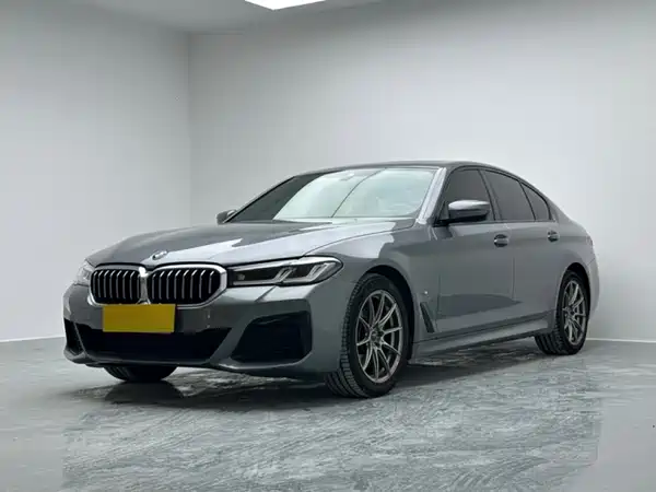 BMW 5 Series 2023