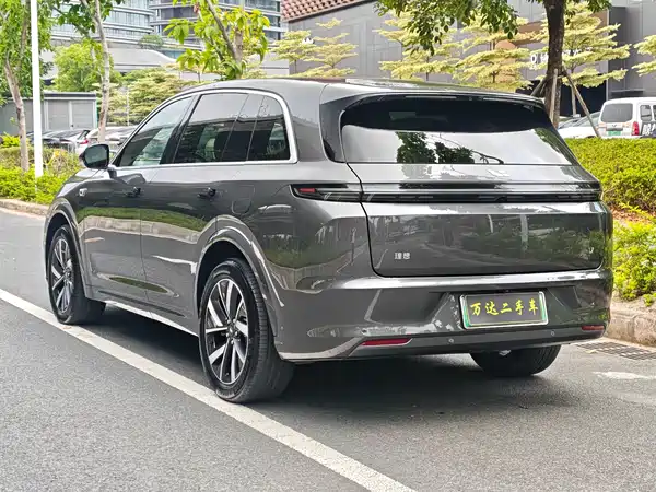Li Auto L7 2024