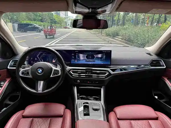 BMW 3 Series 2023