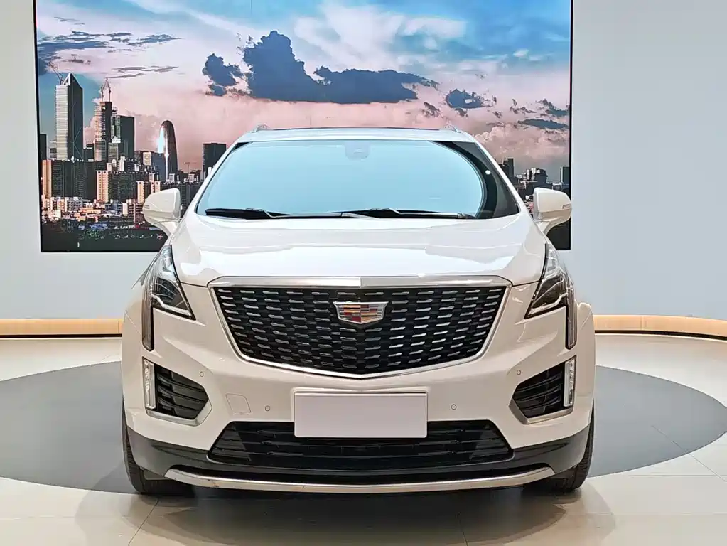 Cadillac XT5 2023 — фото 2