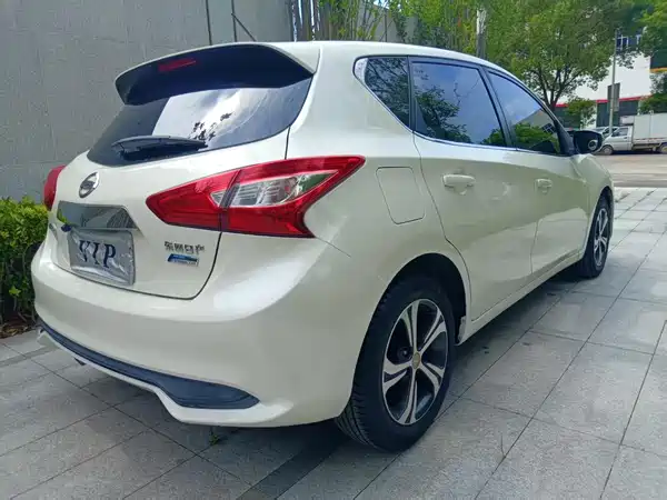 Nissan Tiida 2018