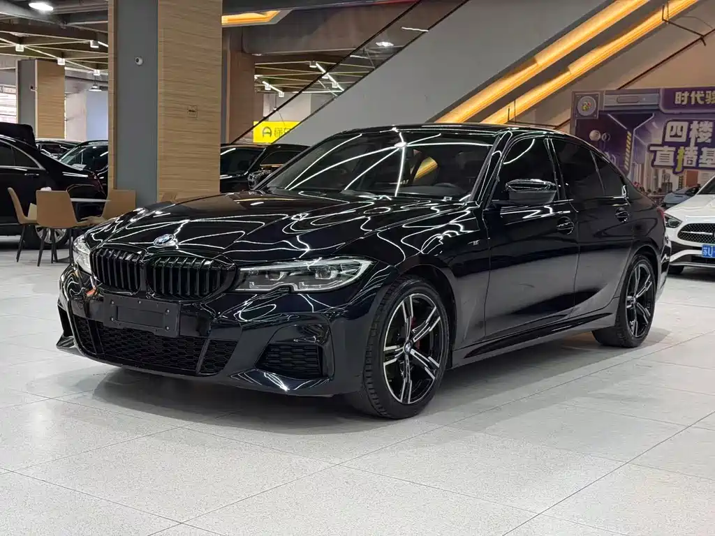 BMW 3 Series 2021
