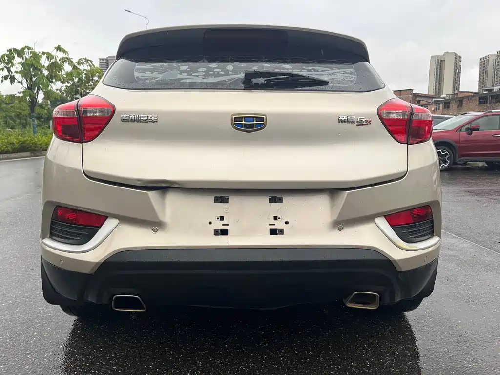 Geely Emgrand GS 2018