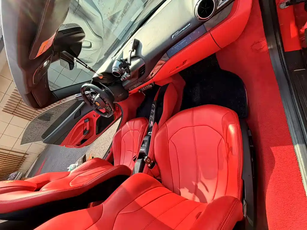 Ferrari F8 2022 — фото 7