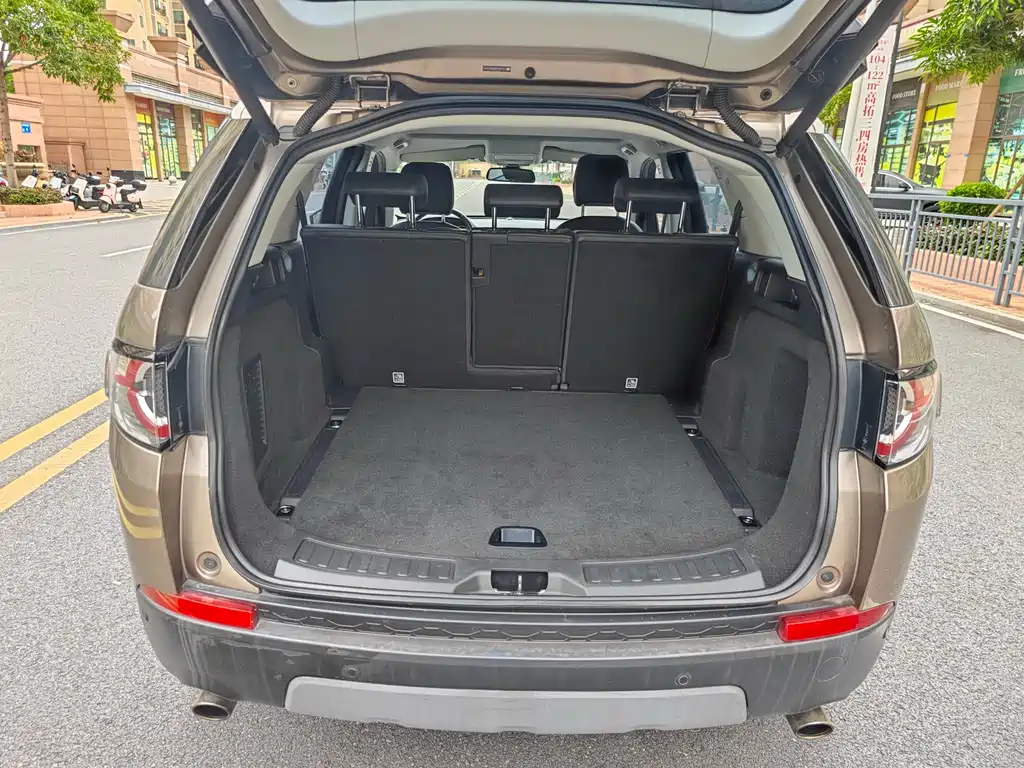Land Rover Discovery Sport 2015 — фото 19