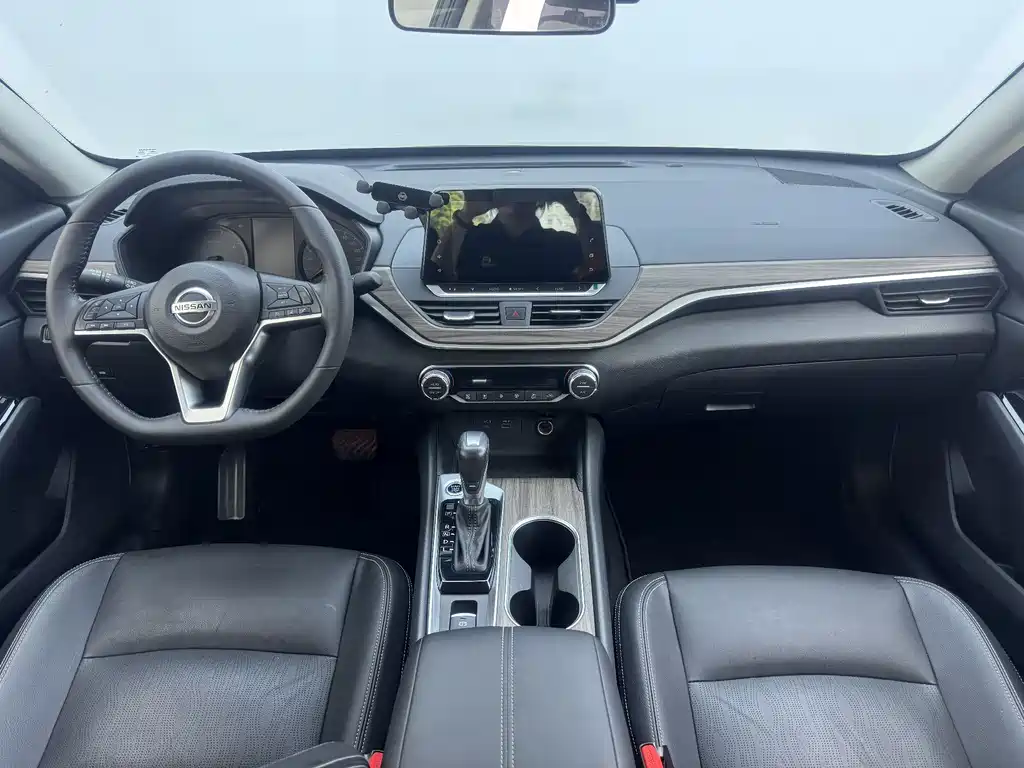 Nissan Teana 2023 — фото 11