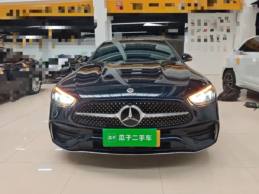 Mercedes-Benz C-Class 2023 — фото 3