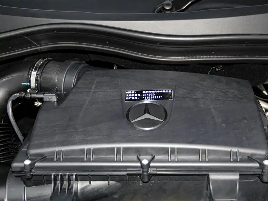 Mercedes-Benz V-Class 2021 — фото 12
