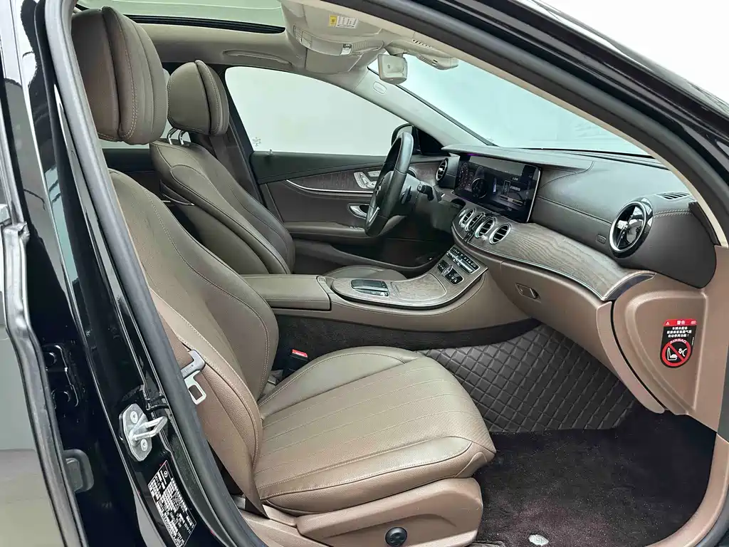Mercedes-Benz E-Class New Energy 2020 — фото 17