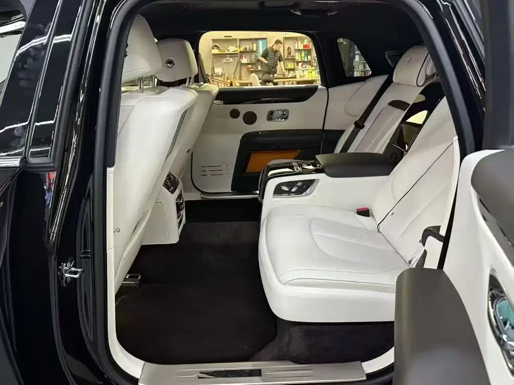 Rolls-Royce Ghost 2021