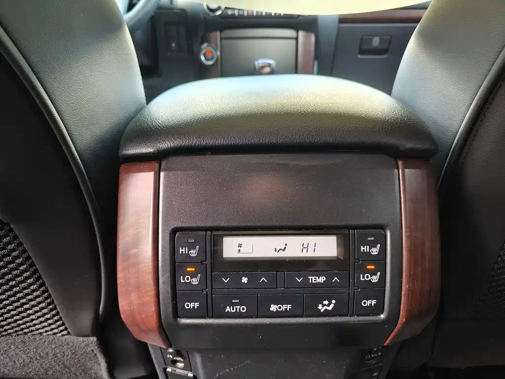 Toyota Prado 2017 — фото 22
