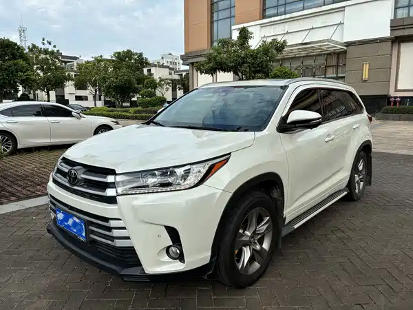 Toyota Highlander 2018