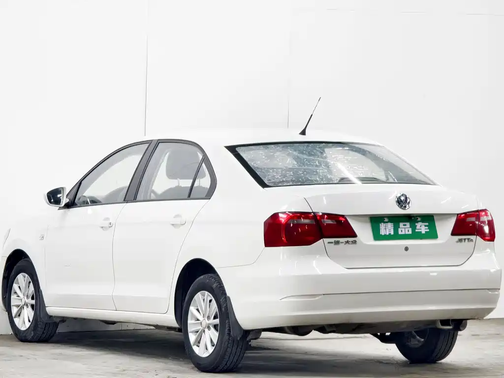 Volkswagen Jetta 2014