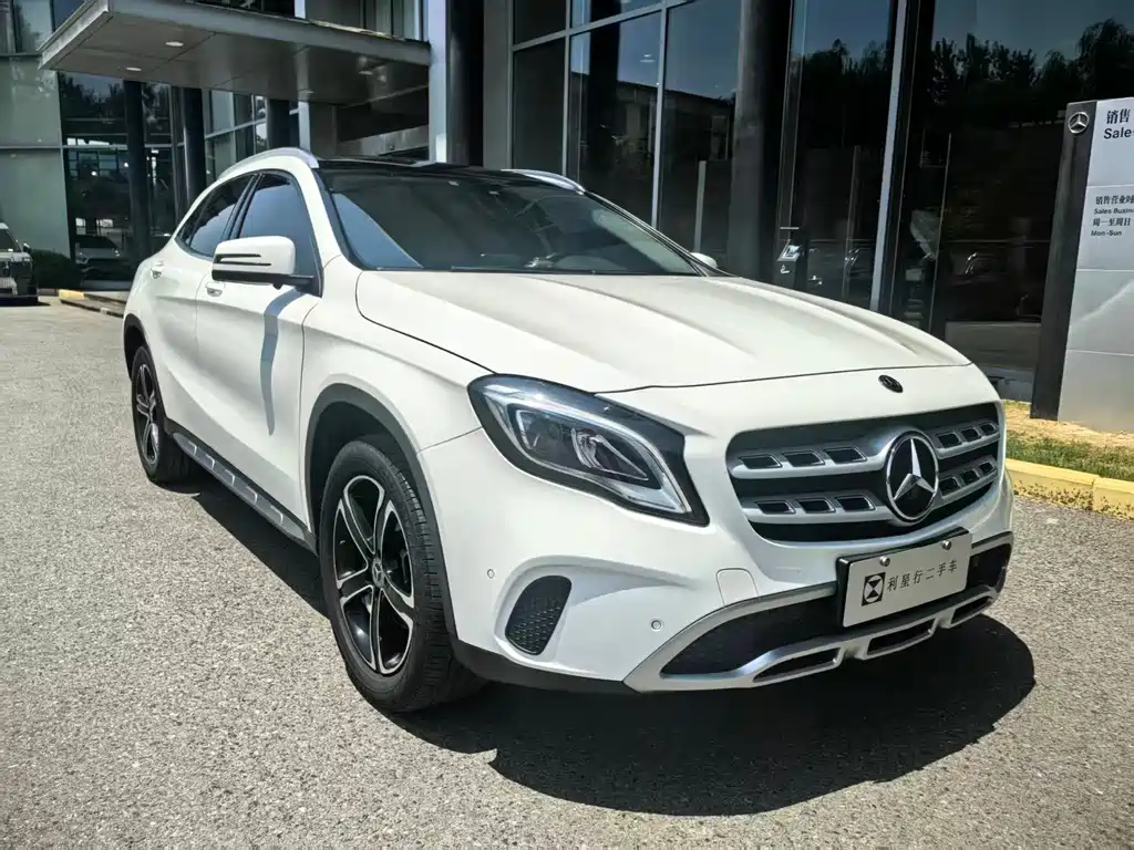 Mercedes-Benz GLA 2018 — фото 3