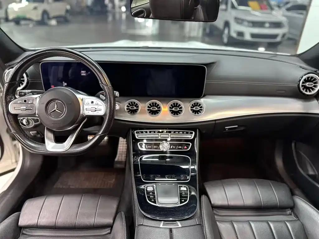 Mercedes-Benz E-Class 2020 — фото 5