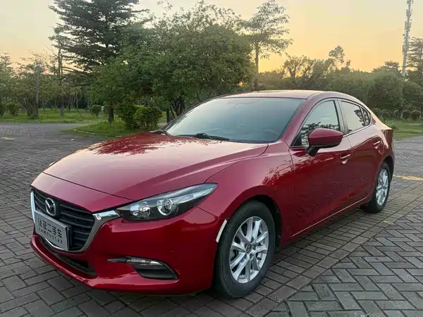 Mazda 3 Axela 2019