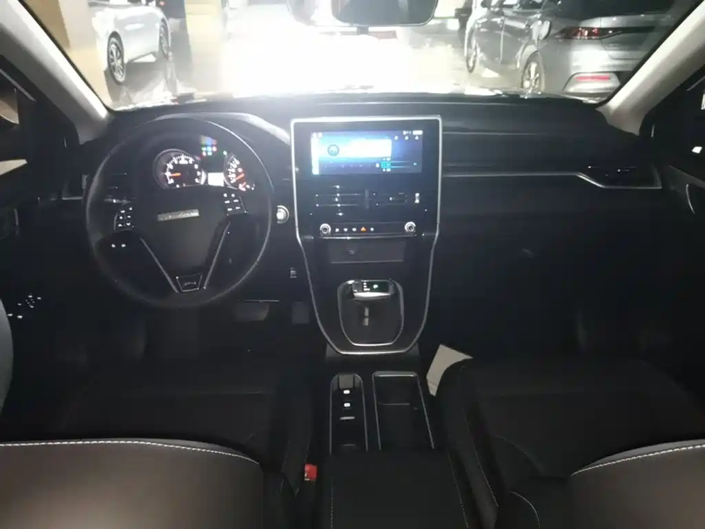 Haval M6 2024 — фото 10