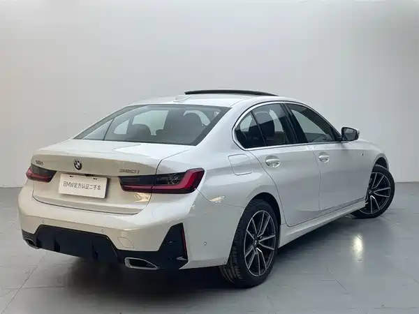 BMW 3 Series 2025