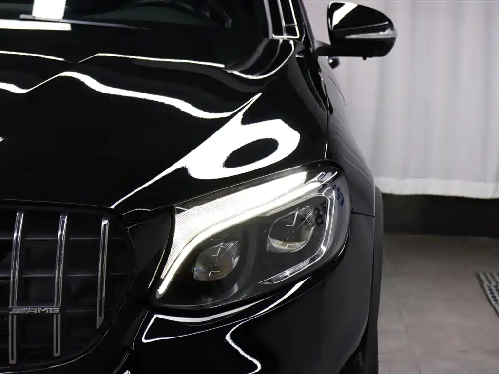 Mercedes-Benz GLC Coupe AMG 2019 — фото 28