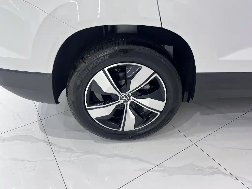 Volkswagen Tharu 2022 — фото 20