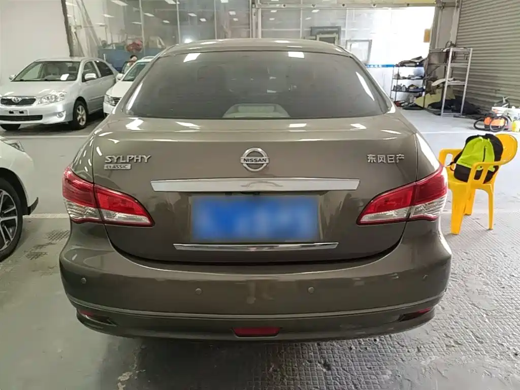 Nissan Sylphy 2012