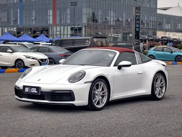 Porsche 911 2022