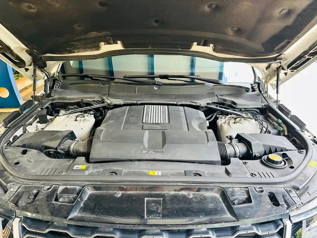 Land Rover Range Rover Sport 2019 — фото 17