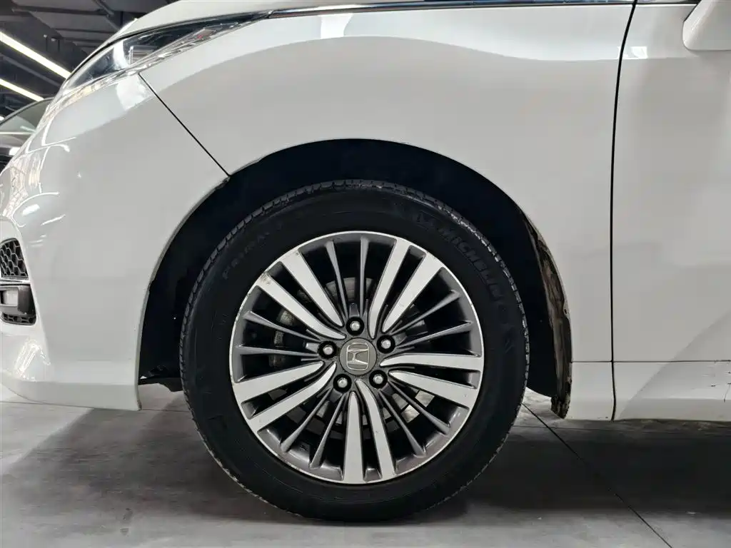 Honda Odyssey 2019 — фото 16