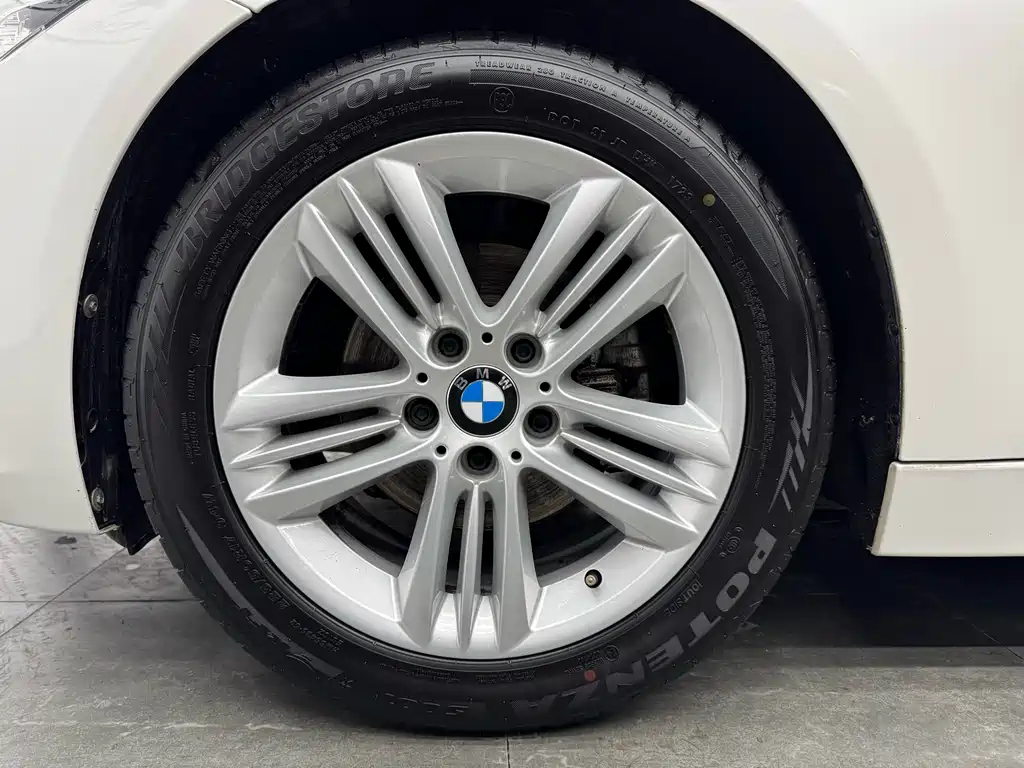 BMW 3 Series 2015 — фото 6