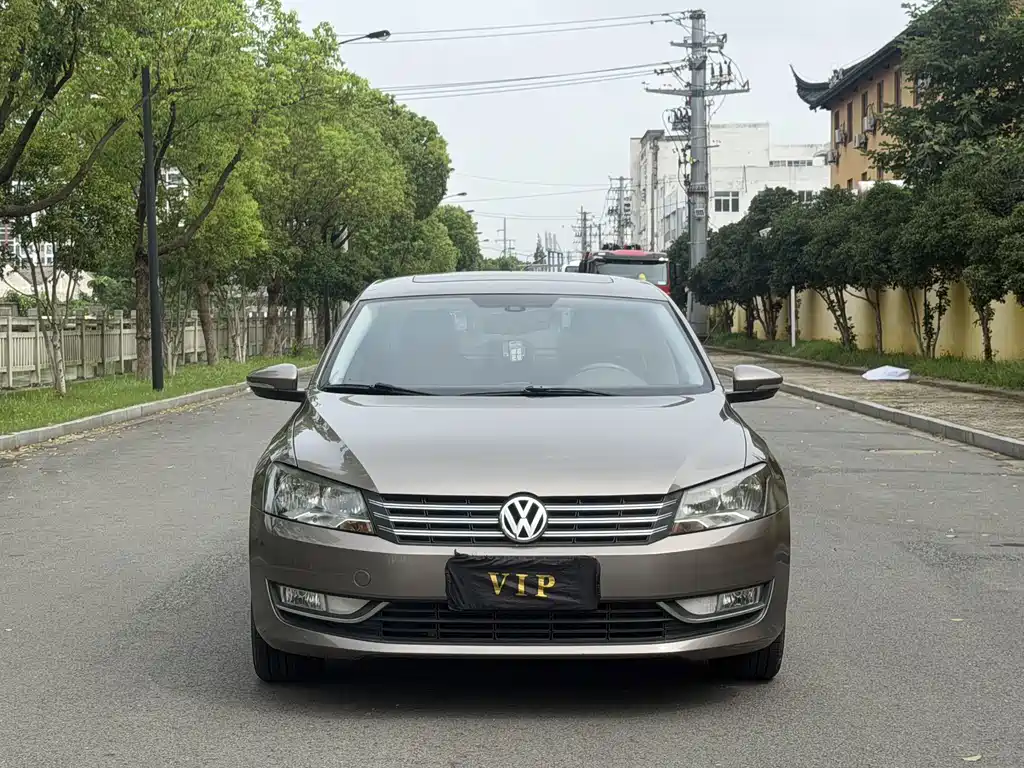 Volkswagen Passat 2015 — фото 2
