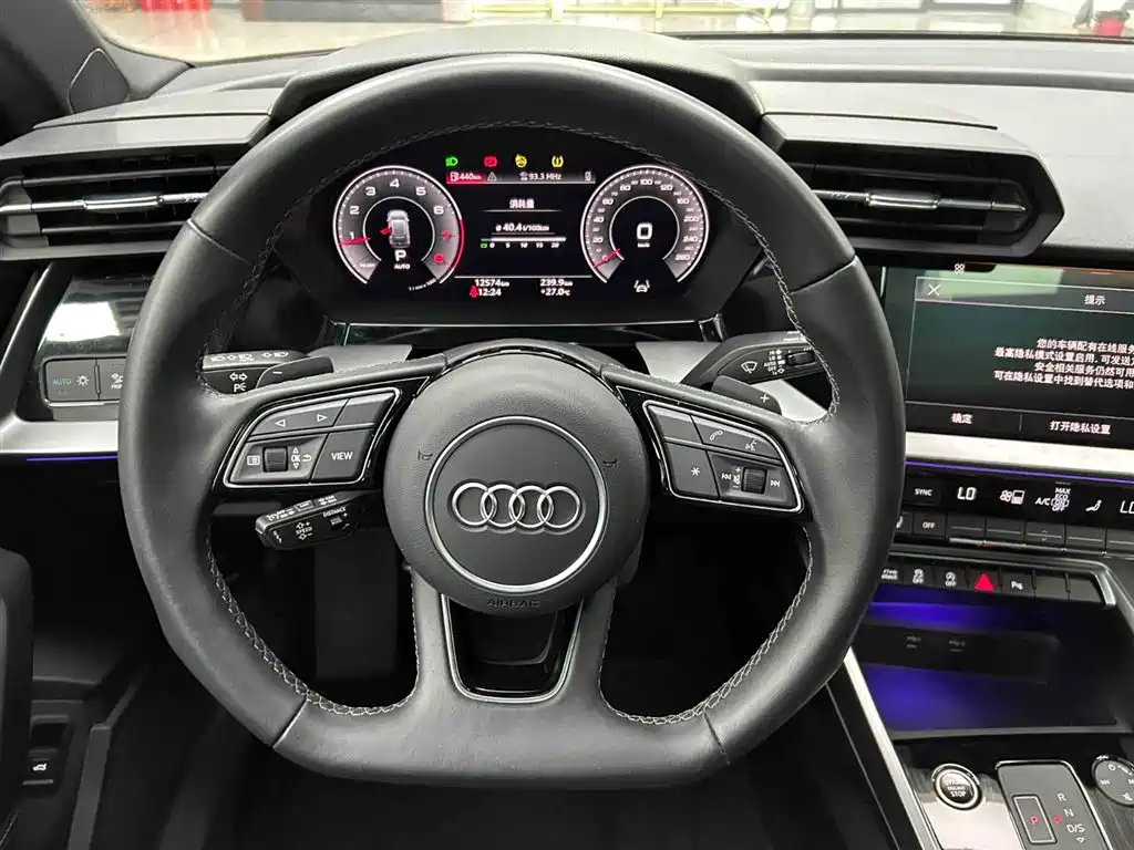 Audi A3 2024 — фото 3