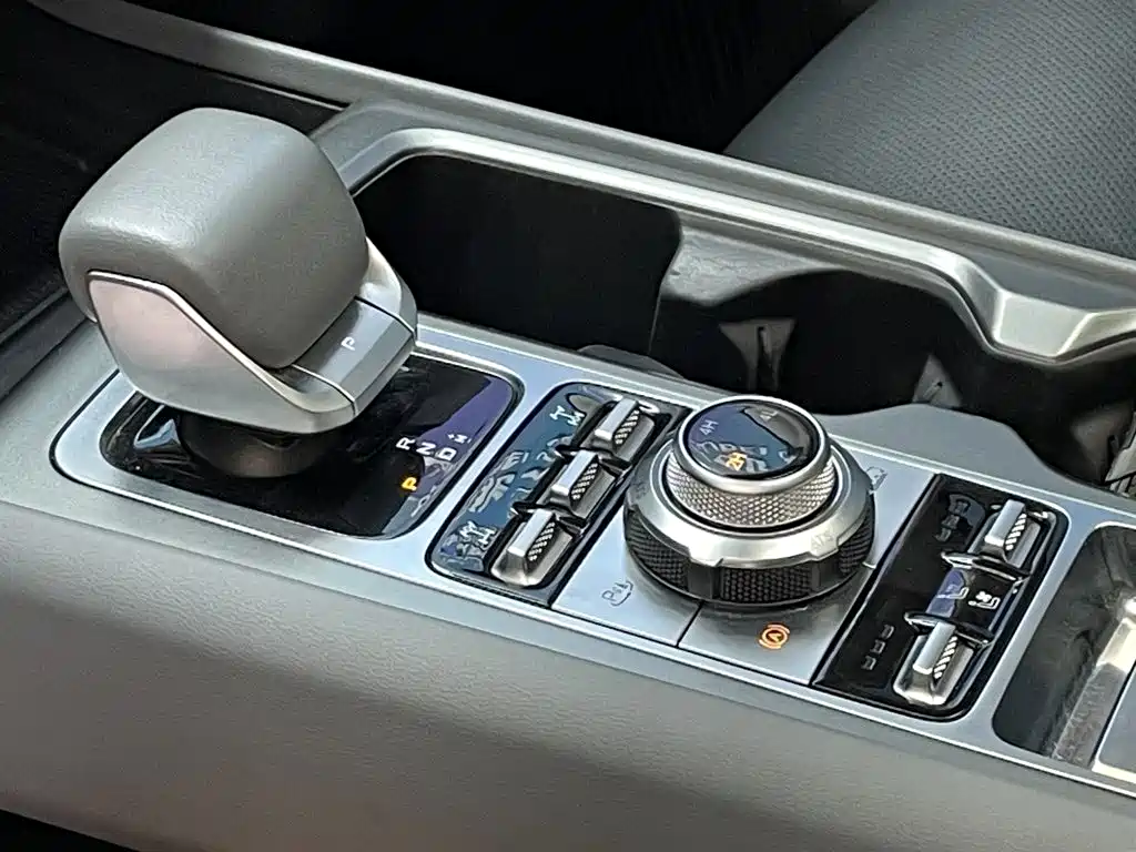 BAIC BJ40 2024 — фото 10