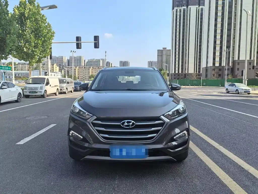 Hyundai Tucson 2016 — фото 2