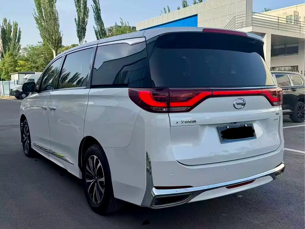 GAC Motor Trumpchi M8 2023 — фото 4